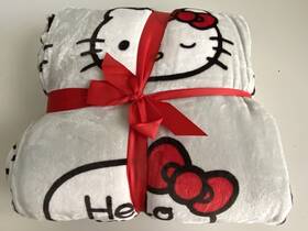 Sanrio 032281154721 Hello Kitty Full Queen 90x90 Inch Soft Grey Talk Speech Bubble Plush Blanket New