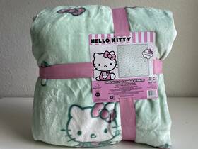Sanrio 032281776763 Hello Kitty Mint Green And Pink Bows Plush Blanket Full/queen Size 90 Inch X New