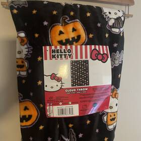 Sanrio 190604863481 New 2024 Hello Kitty Halloween Blanket Plush Cloud Throw Black 60 Inch X70