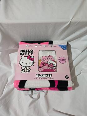 Sanrio 190604947594 Nwt Hello Kitty Throw Blanket 62x90in Silk Touch Pink Black