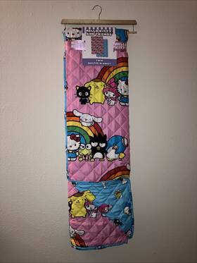Sanrio 190604973722 Hello Kitty And Friends Reversible Quilted Blanket Twin 60x90 In Rainbows