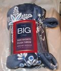 Snowflakes The Big One Super Soft Plush Throw Blanket 5 Ft X 6 Snowflake Design New 400953469020