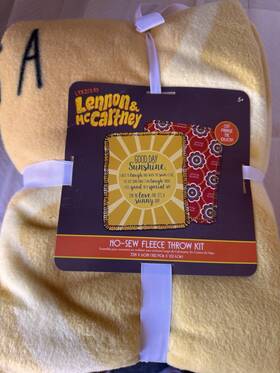 Springs Creative 887816326575 Beatles John Lennon And Paul Mccartney No-sew Fleece Throw Kit 60 Inch X72 Nwt