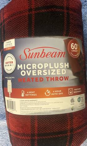 Sunbeam 694501130078 Microplush Oversized Heated Throw Red/black Plaid 60 Inch X 80