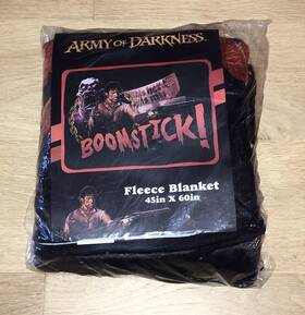 Surreal Entertainment 670711216689 Nwt 45 Inch X 60 Official Army Of Darkness This Here Is My Boomstick Fleece Blanket