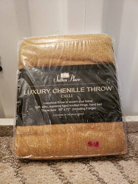 49-07347nat-ldp Sutton Place 50 Inch X 72 Luxury Chenille Calli Throw Fringe Light Brown Oatmeal