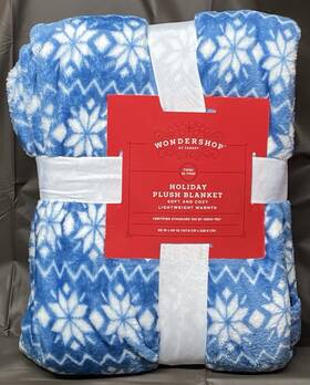 Target 191908644271 Wondershop Christmas Holiday Plush Blanket Blue Snowflakes Twin Xl 66 Inch X 90