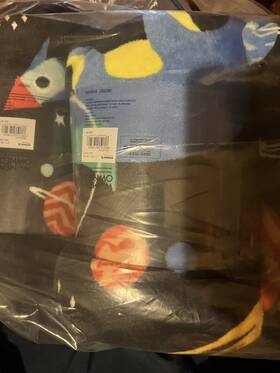 The Big One 400699123408 Dino Outer Space Planets 5ft X 6ft Brand New Supersoft Oversized