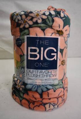 51bouplth The Big One Retro Floral Flower Print Plush Fleece Throw Blanket 5 X 6 Ft Green