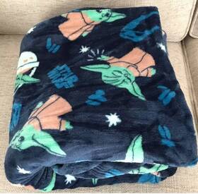 The Big One 801418214252 Star Wars Baby Yoda Blanket Supersoft Oversized Plush 5ftx6ft