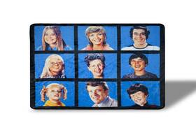Brady-bl-23473 The Brady Bunch Fleece Throw Blanket 45 X 60 Inches