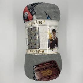 The Northwest Company 190604277813 Nwt New Harry Potter To School Hogwarts Soft Plush Fleece Throw Blanket 46 X 60
