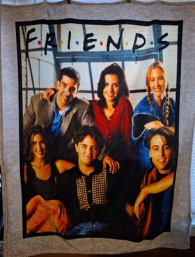 65900 The Northwest Company 1fnd/65900/0001/sts Friends Cast Tv Memorabilia Fleece Throw Blanket 46 Inch X60