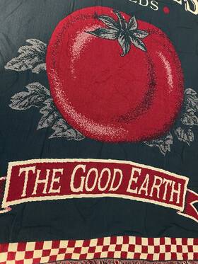 401-146 The Rug Barn Good Earth Tomatoes Cotton Throw Blanket 46x67 Red