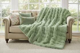 Thistleap 794561809737 Sage Green Faux Fur Throw Blanket For Spring Home Decor 50x60 Bubble Texture