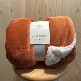 Threshold 198101204028 Solid Plush Throw With Faux Shearling Reverse Rust/orange - 50 Inch X 60
