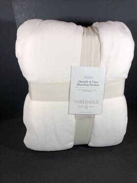 Threshold 198101437891 Full/queen Chenille Reverse Faux Shearling Fur Blanket Ivory 90 X 92