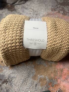 Threshold 198420732240 50 Inch X60 Carmel Tan Chenille Knit Throw Blanket Soft Cozy Textured
