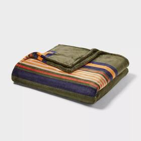 92205998 Threshold King Microplush Blanket Green Border Stripe -