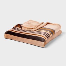 92206001 Threshold Full/queen Microplush Blanket Khaki Border Stripe -