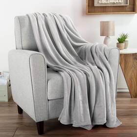 66a-00710 Trademark Global Flannel Fleece Throw Blanket- For Couch Home D Cor Bed Sofa And Chair- Oversiz