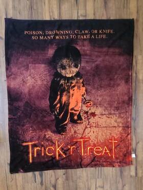 03282026 Trick R Treat Sam Fleece Throw Blanket Spirit Halloween 48 X 56 Soft