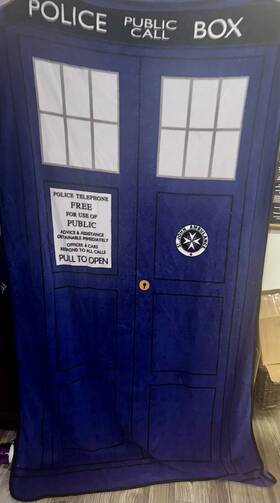 Underground Toys 065443580175 Doctor Who Tardis Throw Blanket Fleece