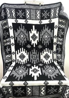 7154-t Velours Vintage Aztec Southwestern Large Black White Soft Blanket- Queen 72x54