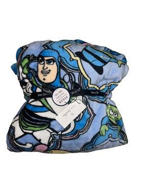 88003483749 Vera Bradley 50x80 Blanket Throw Pixar Disney Toy Story Chest Nwt