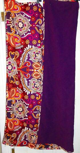 Vera Bradley 886003115312 Safari Sunset Purple Quilted Fleece Stadium Blanket Paisley Mint