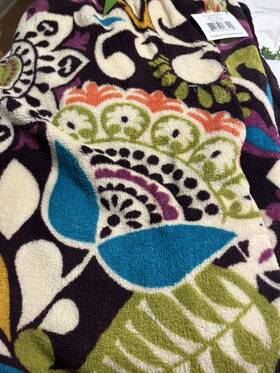Vera Bradley 886003187524 Nwt Inch Plum Crazy Throw Blanket 80 X 50 - Retired