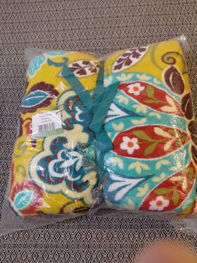 Vera Bradley 886003595008 Throw Blanket 80 Inch X 50 Provencal Free Delivery