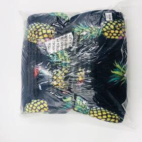 Vera Bradley 886003645123 Brand New Fleece Throw Blanket Toucan Party Pineapples Warm