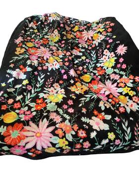 Vera Bradley 886003664353 Throw Blanket Tangerine Twist 50 Inch X80 Black Floral