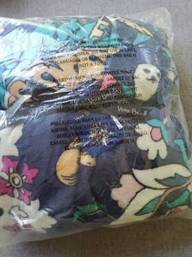 Vera Bradley 886003684610 Harry Potter Home To Hogwarts Plush Throw Blanket 80 Inch X 50 New