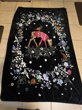 Vera Bradley 886003719947 Plush Fleece Throw Blanket In Merry Mischief Deer - 80 Inch X 50
