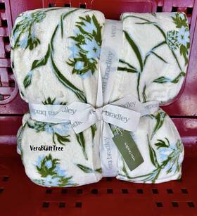 Vera Bradley 886003779989 Oversized Throw Blanket Bathelor Buttons Blue Green Nwt New Sealed
