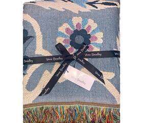 Vera Bradley 886003793848 Woven Throw Blanket Plaza Tile Print 66 Inch X 55 Brand New With Tags