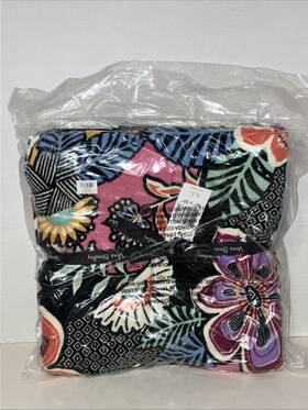 Vera Bradley 886003843680 Nwt Throw Blanket Kauai Floral 50 Inch X80 Black Orange Pink Yellow