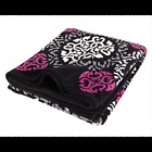 Vera Bradley Nwt Canterberry Magenta Throw Blanket Fleece Fast Ship 50 X 80 886003231425