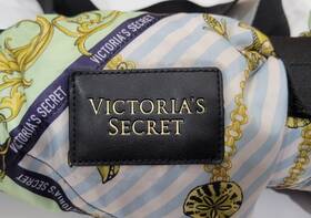 Vs1gh Victorias Secret Victoria Packable Beach Blanket Nautical Pool Picnic 52 Inch X 57 Wow