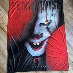 38636-bl Warner Bros It Chapter Two Pennywise Fleece Blanket Horror Movie Sherpa Throw 46 Inch X60 Scary
