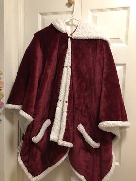 Westinghouse 810045672915 Heated Sherpa-to-flannel Hooded Wrap Throw Burgundy Ultra Plush
