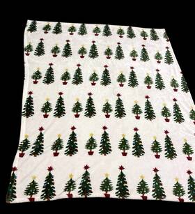 Wondershop 191908904382 Holiday Throw Blanket 48in X 60in White Lightweight Christmas Trees