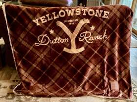 Yellowstone 190604711416 Cowboy Plaid Silk Touch Throw 50 Inch X 70 Authentic Merch Nwt