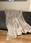 Donna Salyers Fabulous-furs Luxury Throw Blanket Dove Gray 60X72 Deluxe Faux. Fixed Price $115.00.