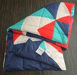 Eddie Bauer Primaloft 50" X 70" Lightweight Modern Throw Blanket Navy Red+ Euc. Fixed Price $46.95.