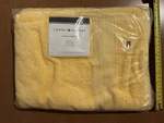 Tommy Hilfiger Modern American Bath Towel Sunshine Yellow 30X54 Inches 575 Gsm. Fixed Price $20.00.