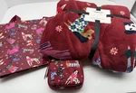 Vera Bradley Throw Blanket Pill Box Small Market Tote Holiday Hounds 80 50 Nwt. Fixed Price $39.95.