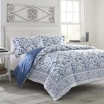 Laura Ashley - Home Decor 100 % Cotton Duvet & Sham Set. Fixed Price $159.99.